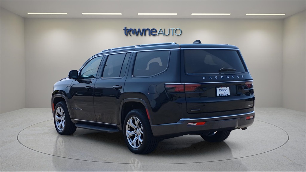 2022 Jeep Wagoneer Series II photo 3