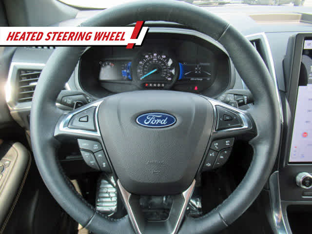 2024 Ford Edge Titanium photo 15