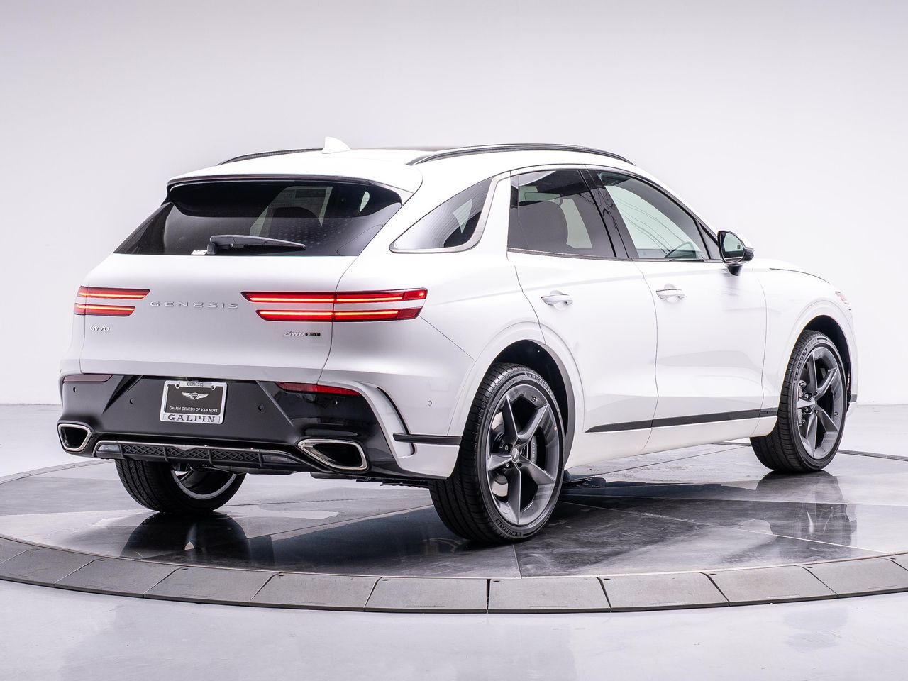 2026 Genesis GV70 3.5T Sport Prestige photo 4