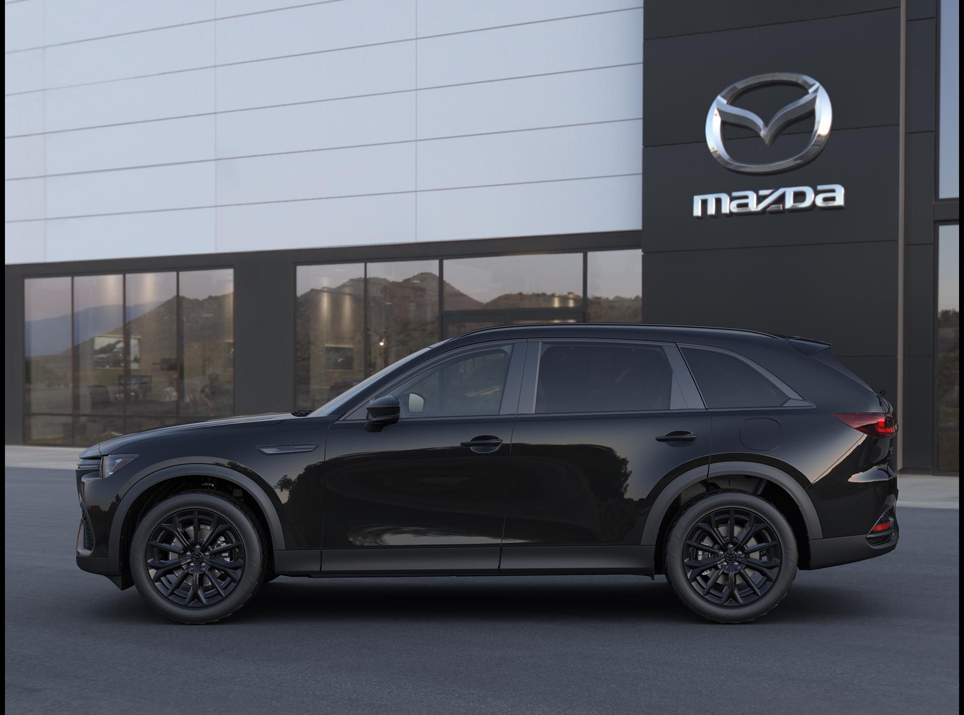 2026 Mazda CX-70 Preferred photo 3