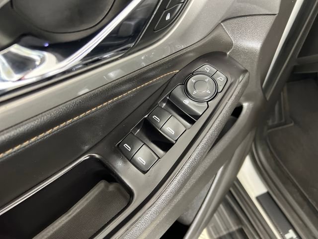 2019 Chevrolet Traverse LS photo 9