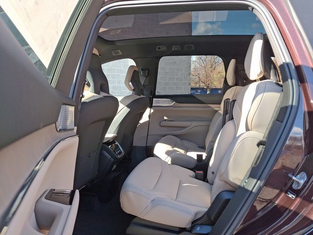 2025 Volvo EX90 Ultra photo 6