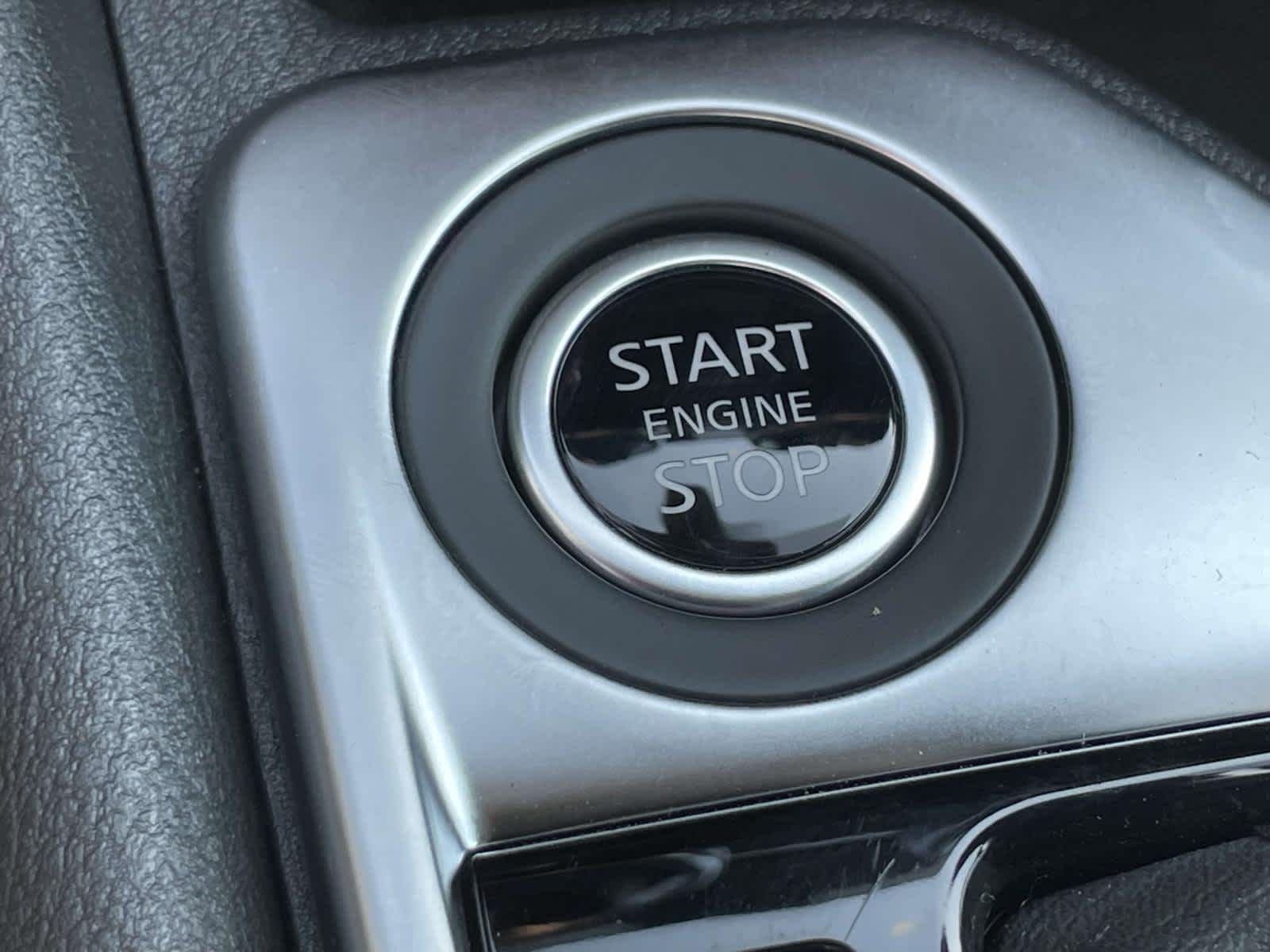 2025 Nissan Sentra SV photo 27
