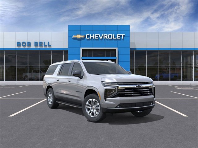2026 Chevrolet Suburban LT's photo