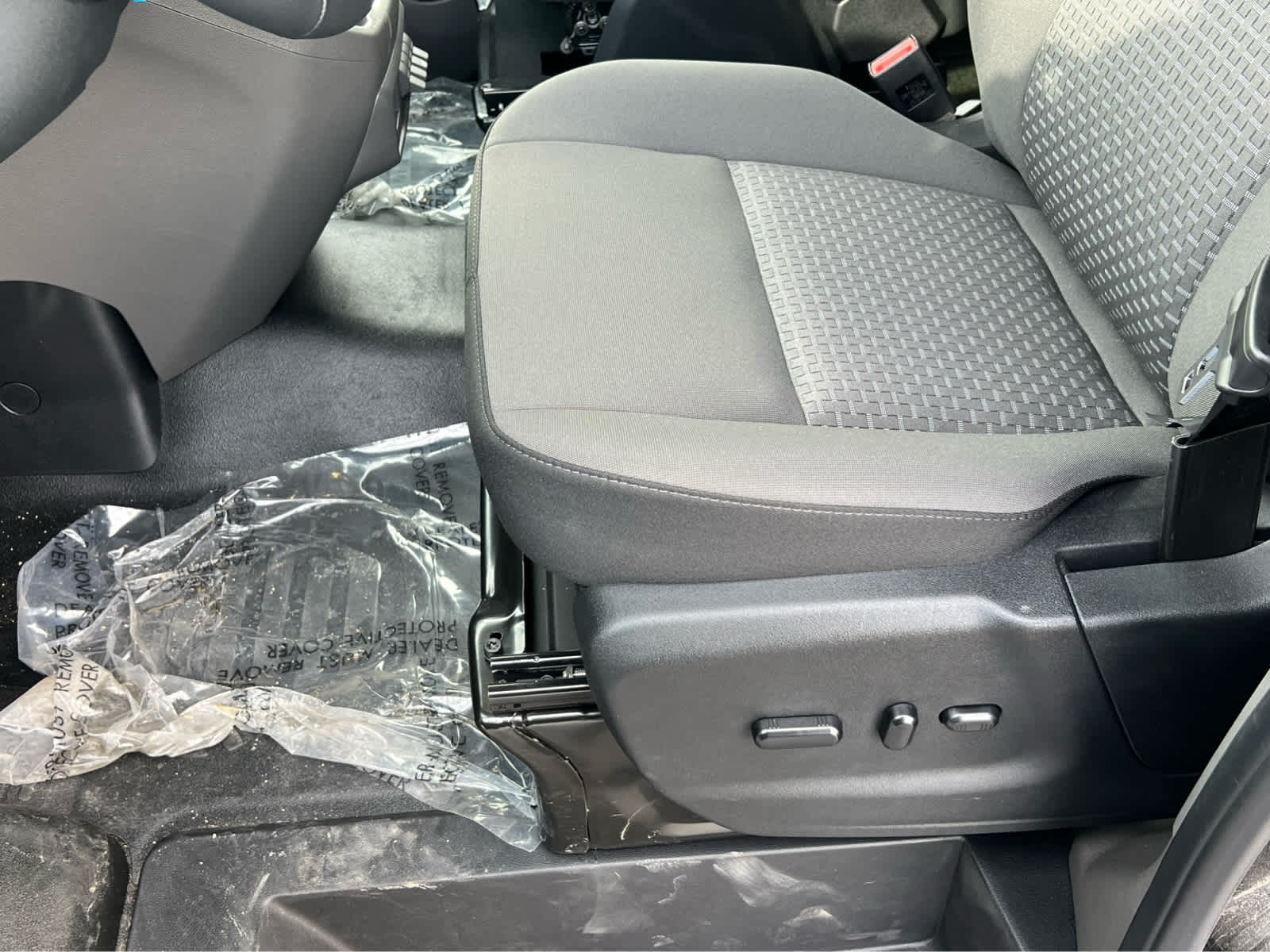 2024 Ford Transit Passenger Van XLT - Photo 26