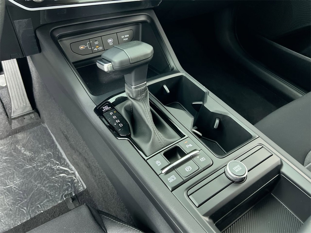 2025 Kia K5 LXS photo 20