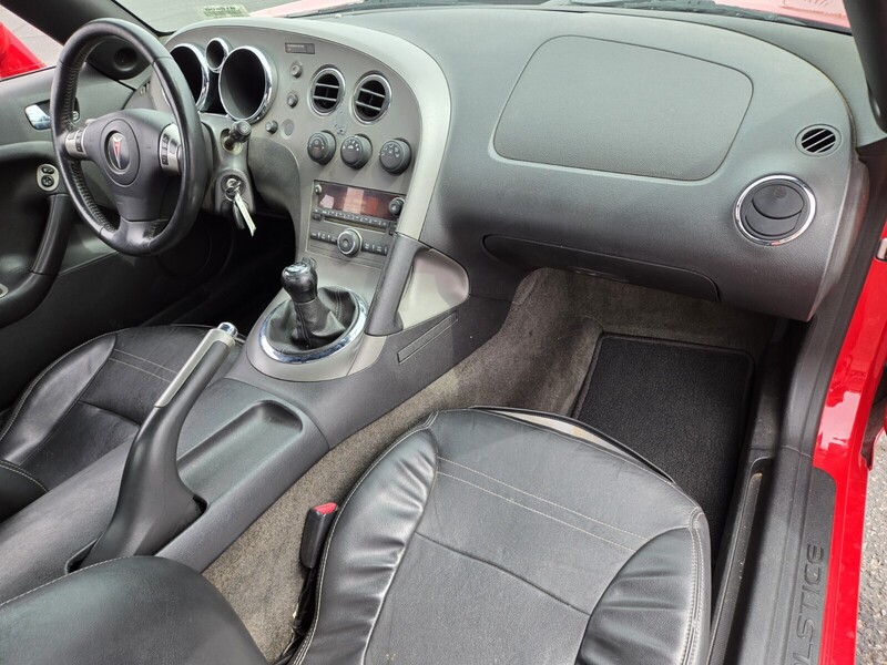 2007 Pontiac Solstice photo 10