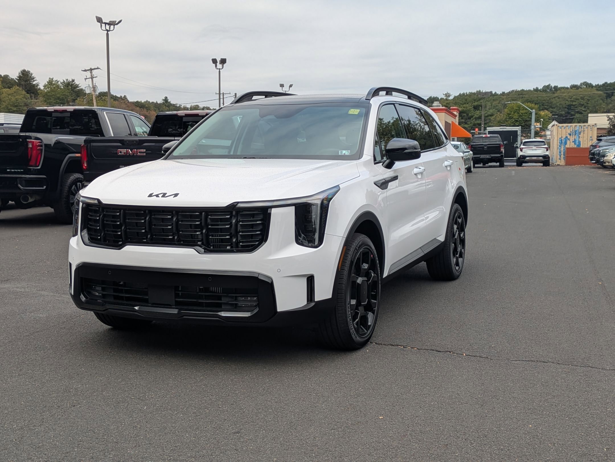 2026 Kia Sorento X-Line EX photo 3