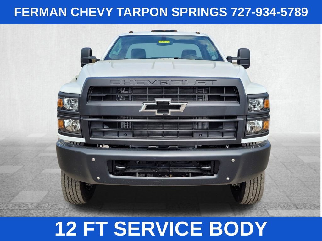 2024 Chevrolet Silverado 5500HD Work Truck photo 2