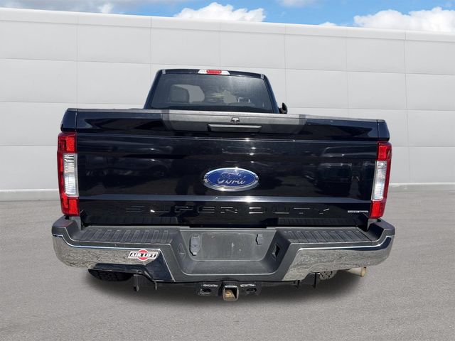 2019 Ford F-350 XL photo 4