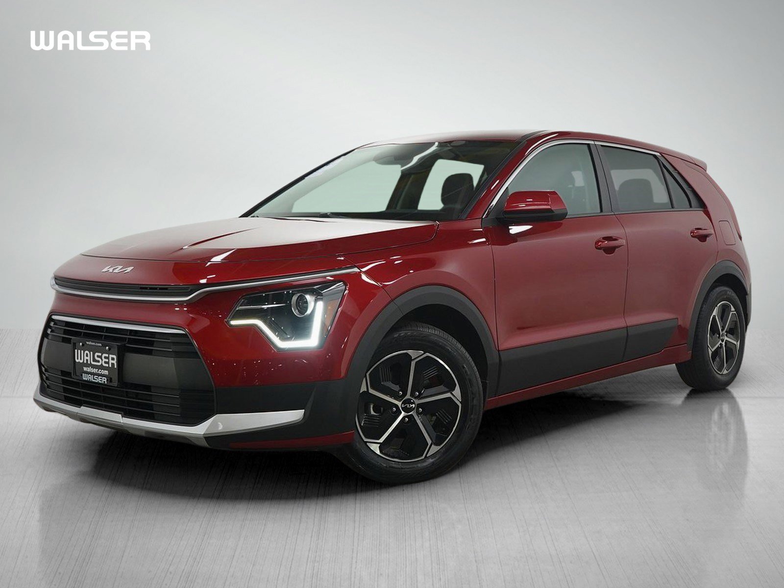 2023 Kia Niro LX's photo
