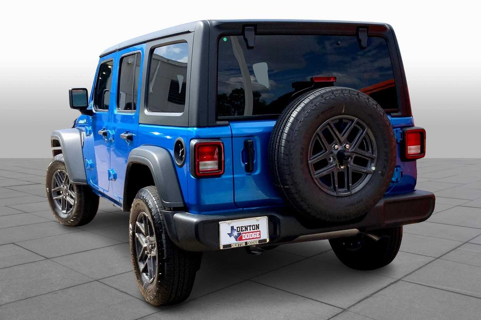 2025 Jeep Wrangler Sport S photo 11