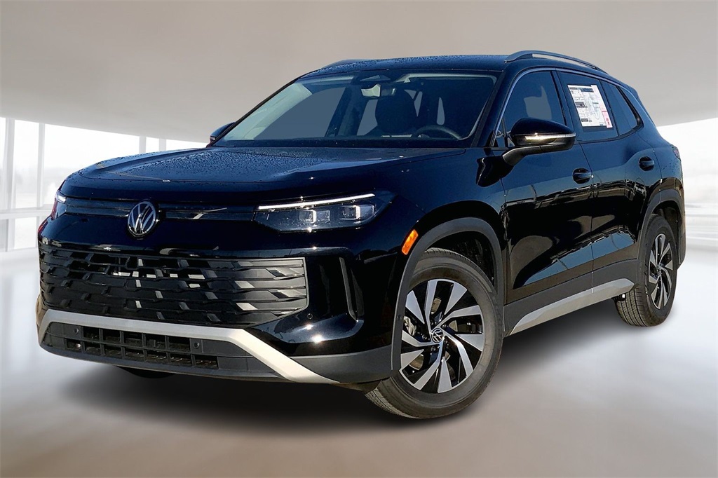 2026 Volkswagen Tiguan S's photo
