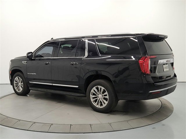 2022 Gmc Yukon XL SLT photo 3