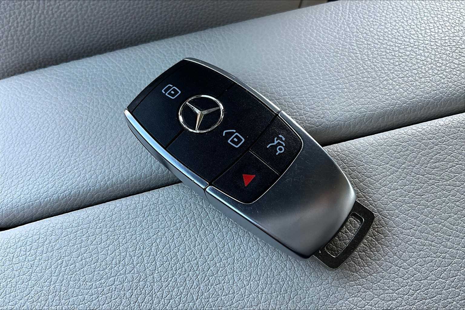 2025 Mercedes Benz GLA 250 photo 14