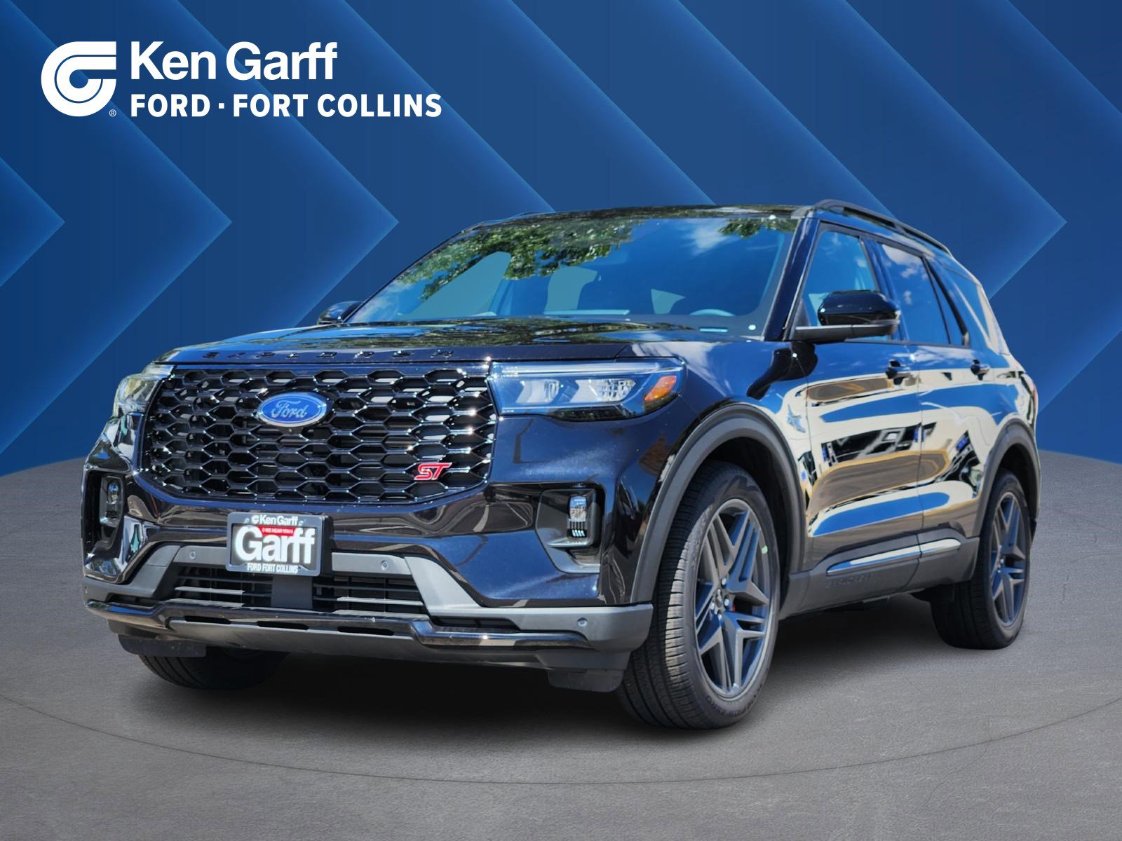 2025 Ford Explorer ST photo 2