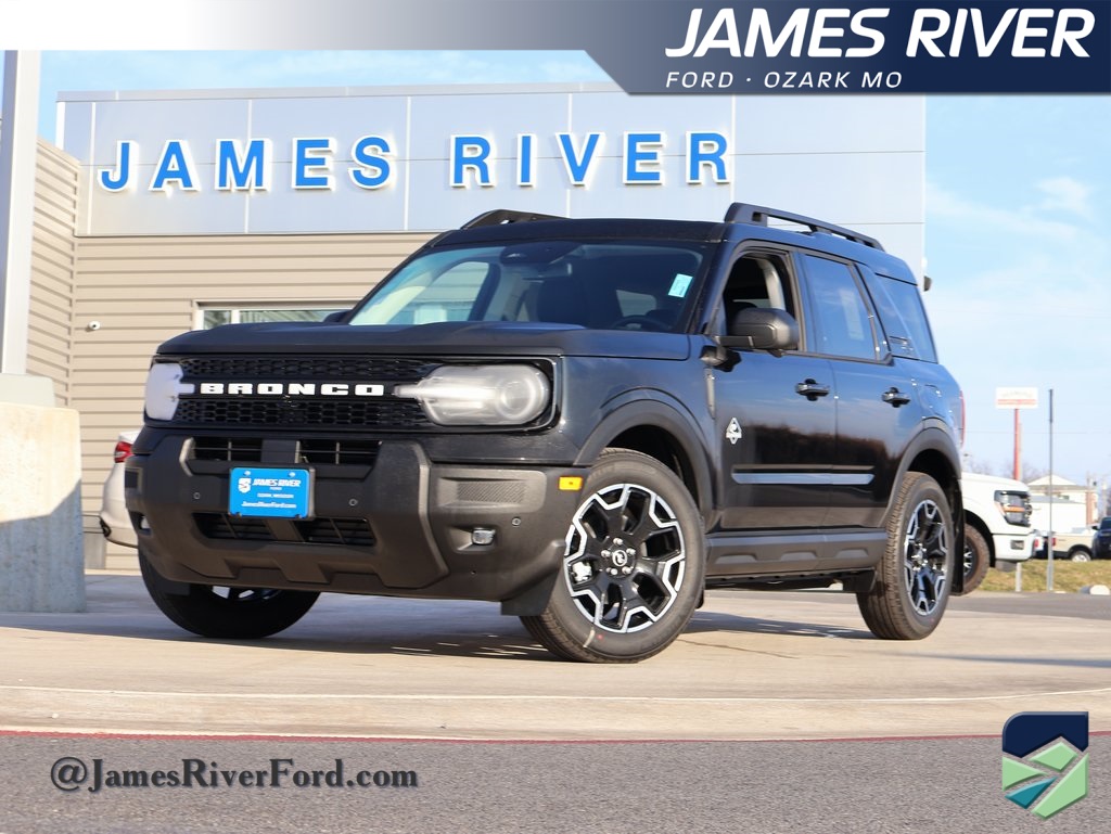 2025 Ford Bronco Sport Outer Banks's photo