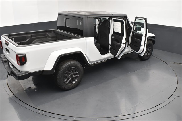 2025 Jeep Gladiator Sport photo 30