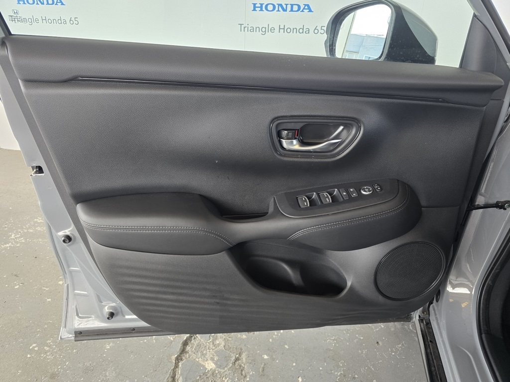 2026 Honda HR-V EX-L photo 21
