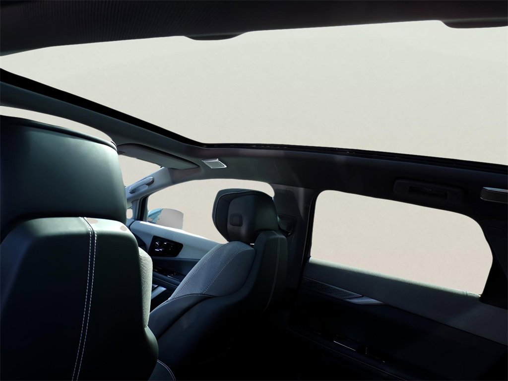 2025 Cadillac Optiq Sport photo 8