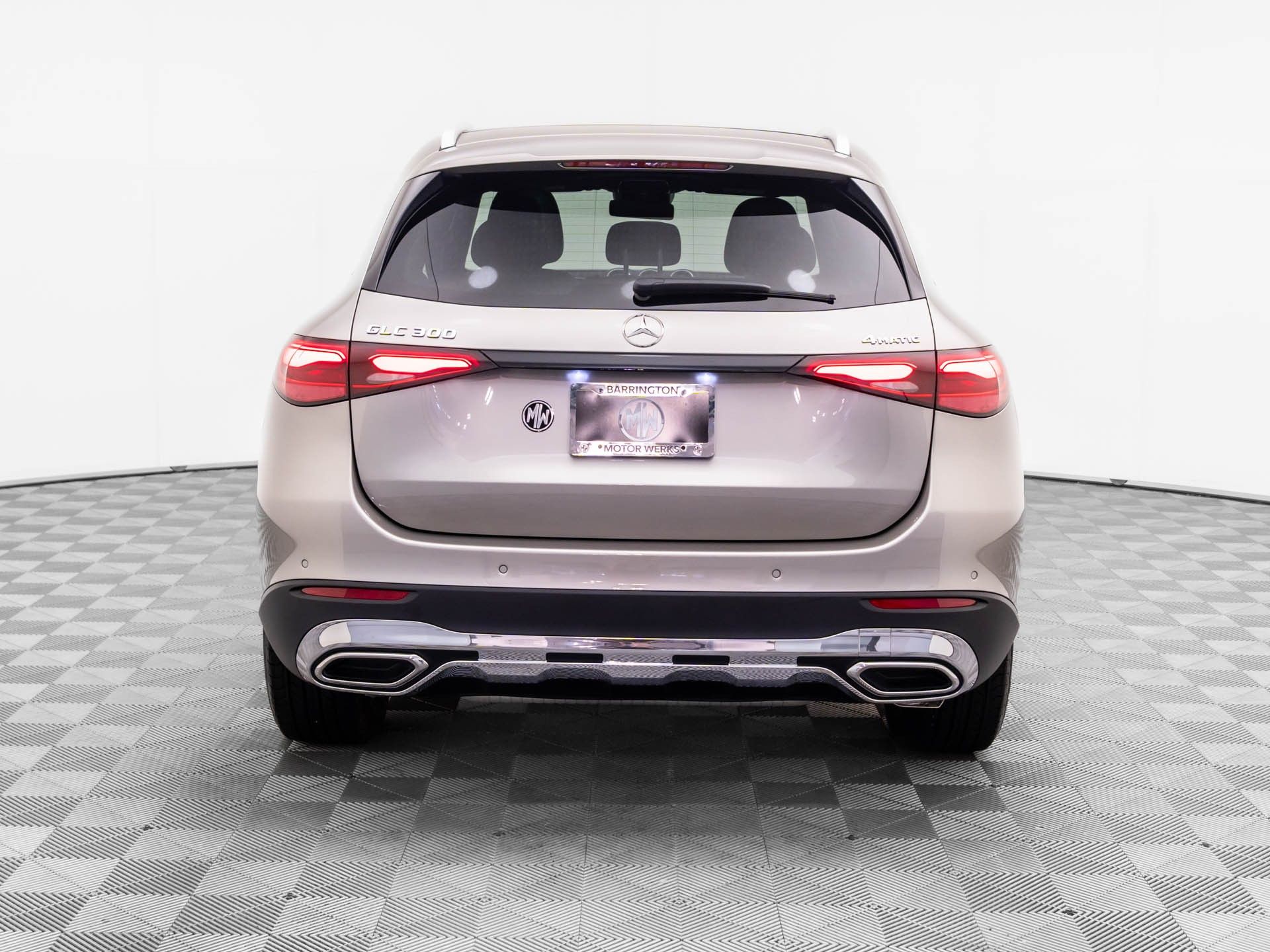 2023 Mercedes Benz GLC 300 4MATIC photo 4