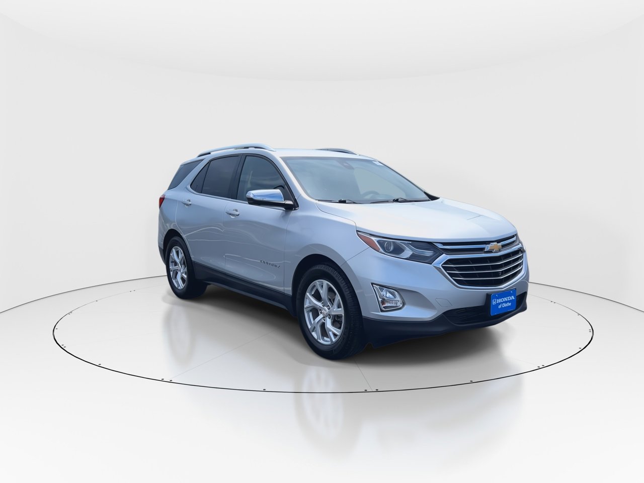 Used 2019 Chevrolet Equinox Premier with VIN 3GNAXNEV1KS660780 for sale in Kansas City