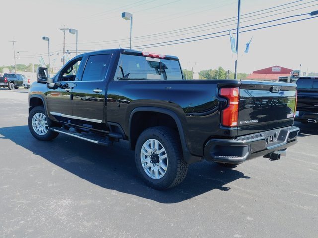 2025 Chevrolet Silverado 2500HD High Country photo 6