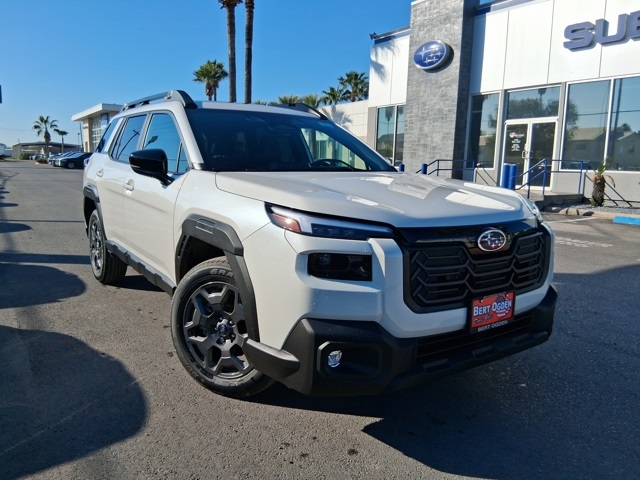 2026 Subaru Outback Premium's photo