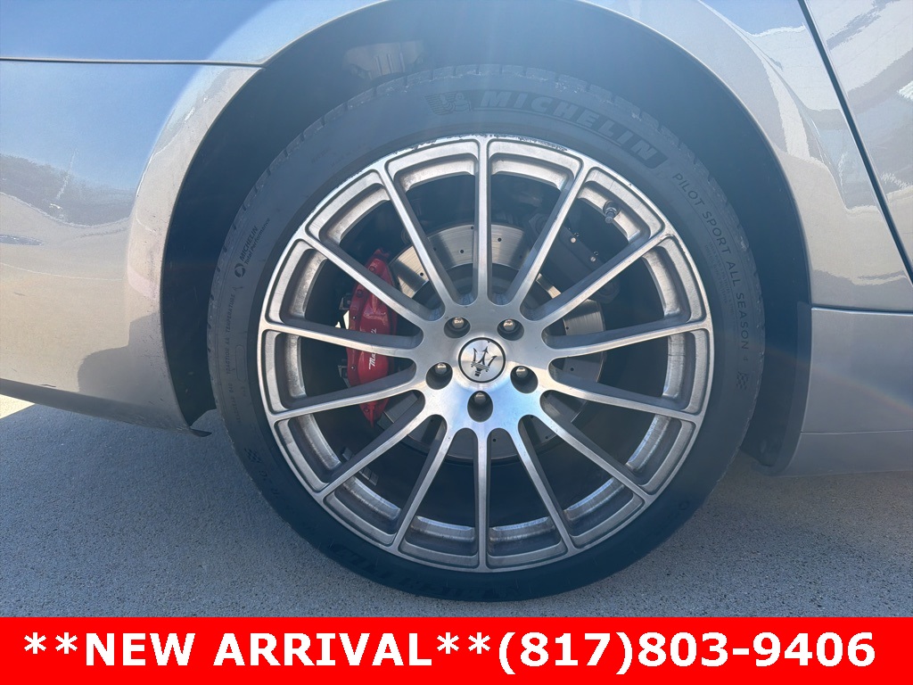 2021 Maserati Quattroporte Q4 GranLusso photo 3