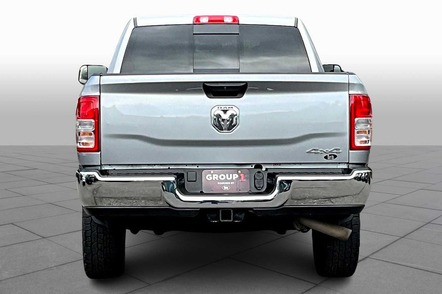 2022 Ram 2500 Tradesman photo 4