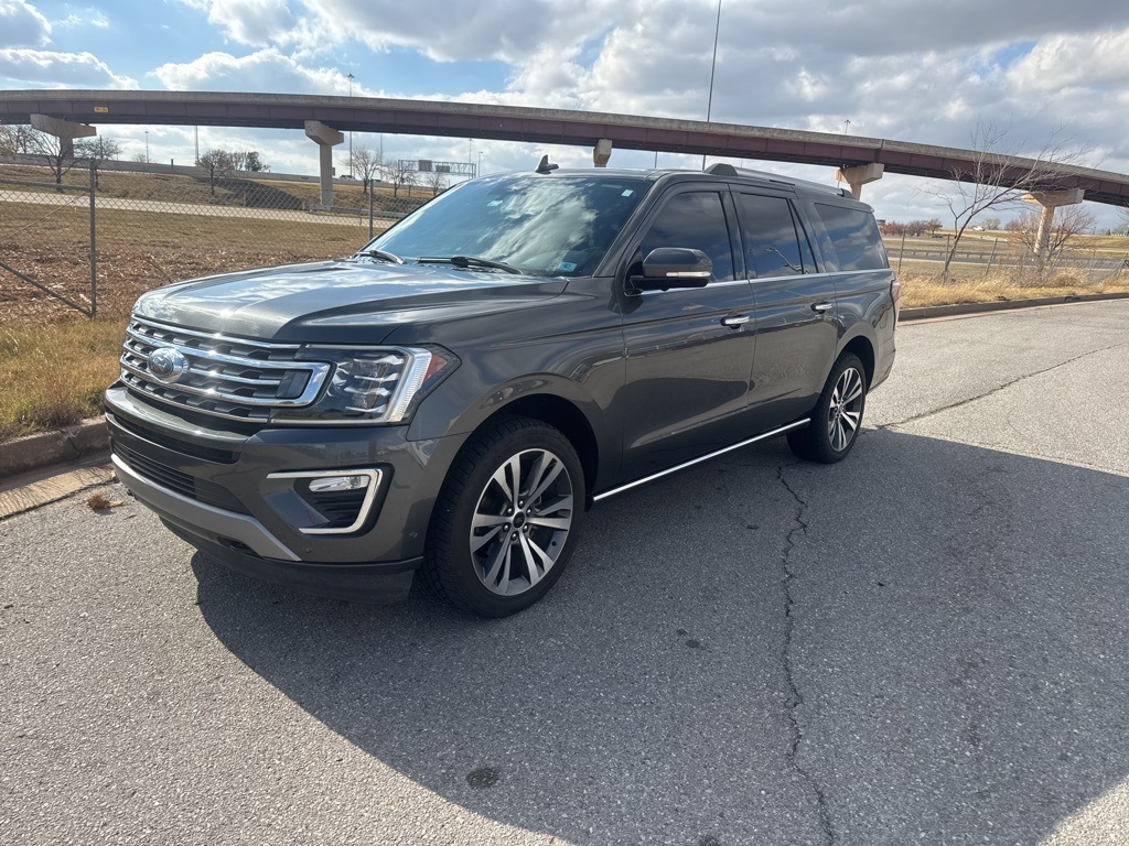 2020 Ford Expedition Limited's photo