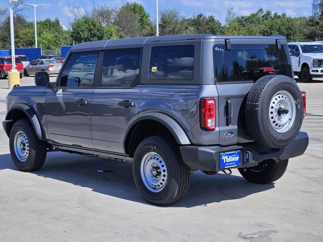 2025 Ford Bronco Base photo 4