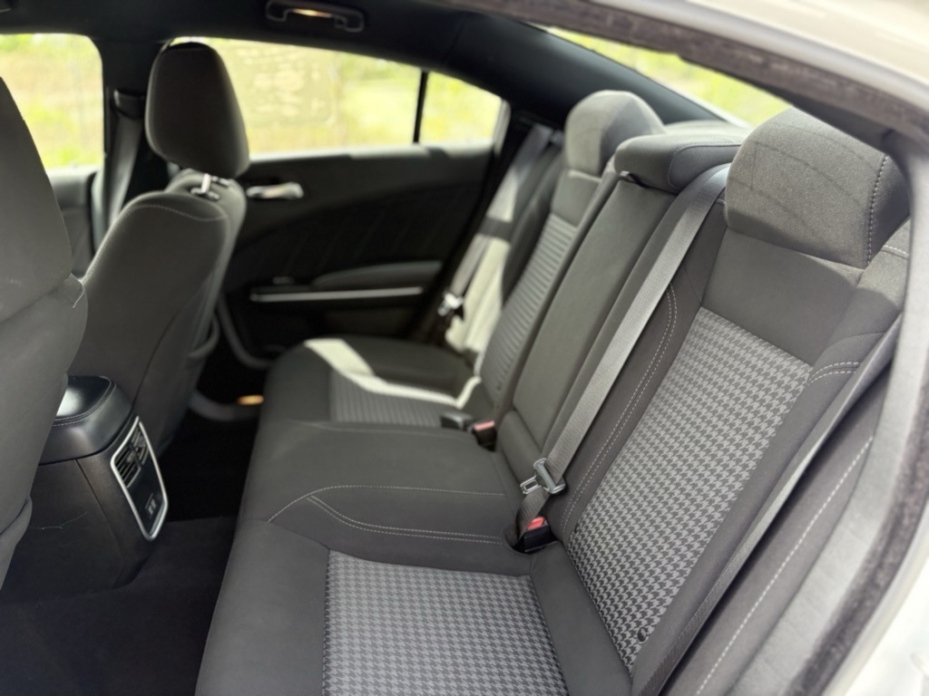 2023 Dodge Charger SXT photo 21