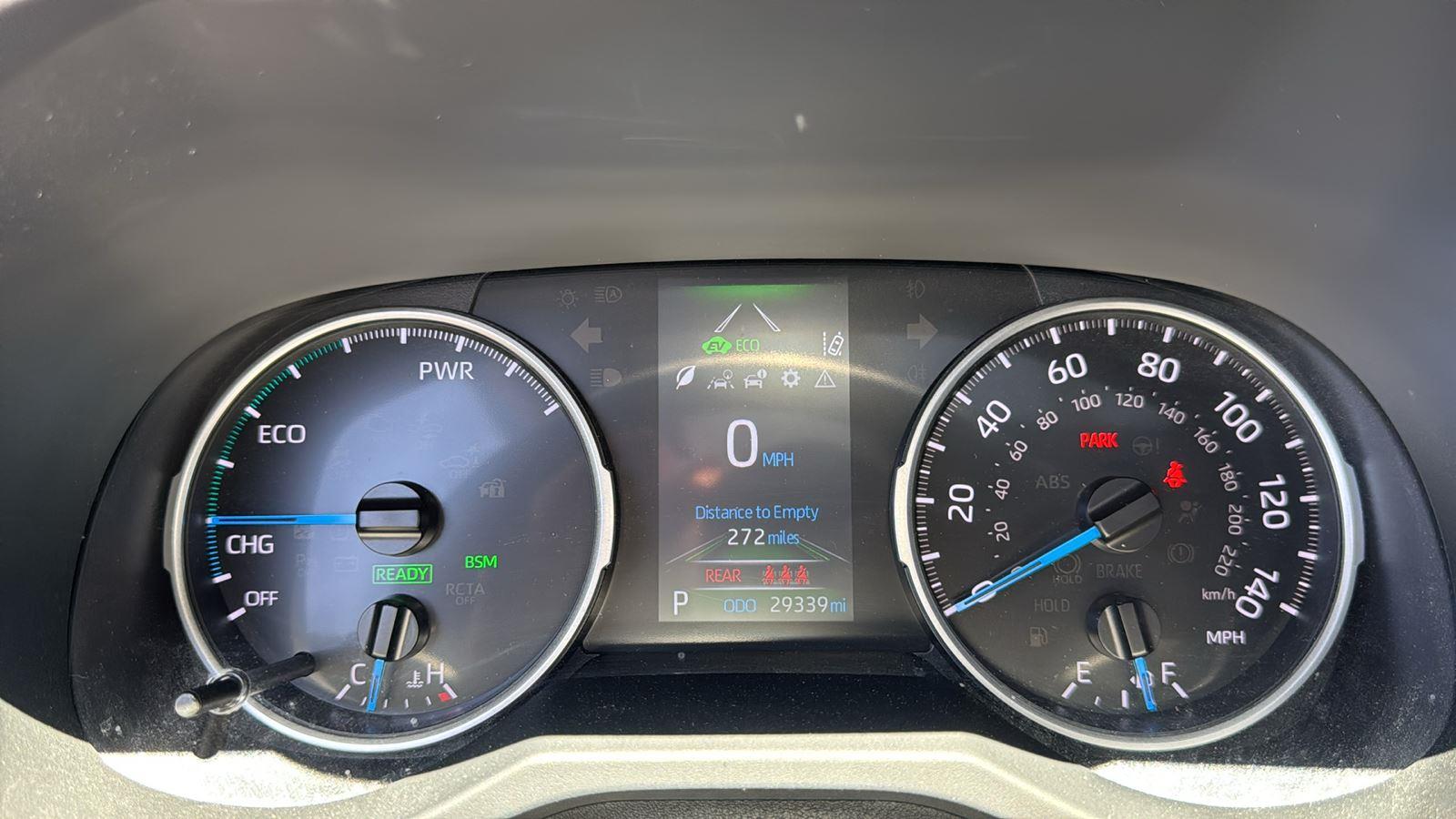 2021 Toyota RAV4 Hybrid XLE photo 12