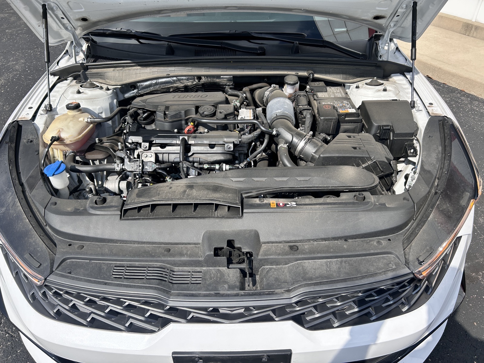 2023 Kia K5 GT-Line photo 4