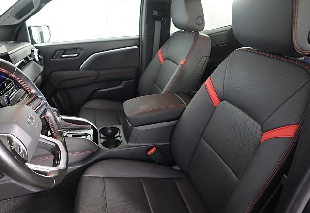 2024 Chevrolet Colorado Z71 photo 22