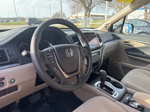 2018 Honda Pilot EX photo 3