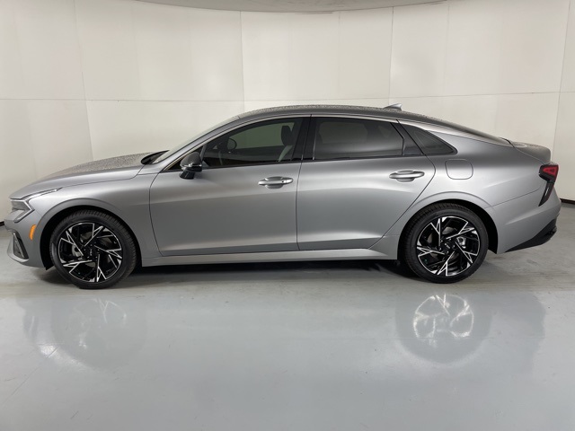 2026 Kia K5 GT-Line photo 5
