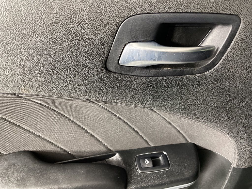 2022 Dodge Charger SXT photo 30