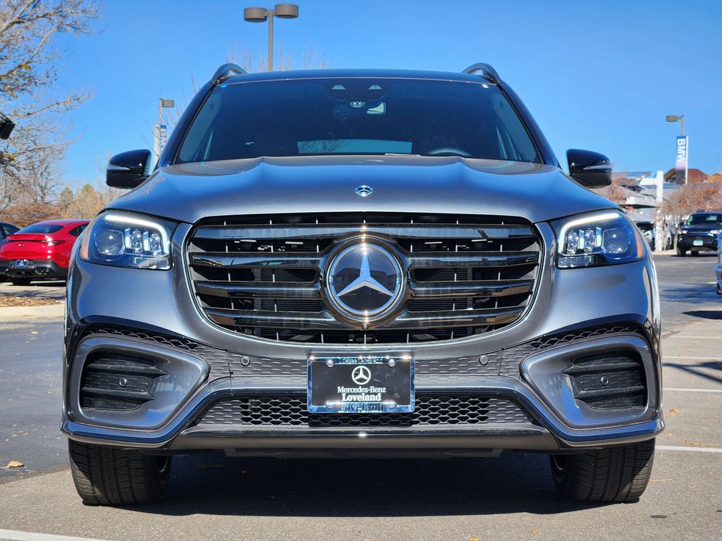 2026 Mercedes Benz GLS 450 4MATIC photo 2