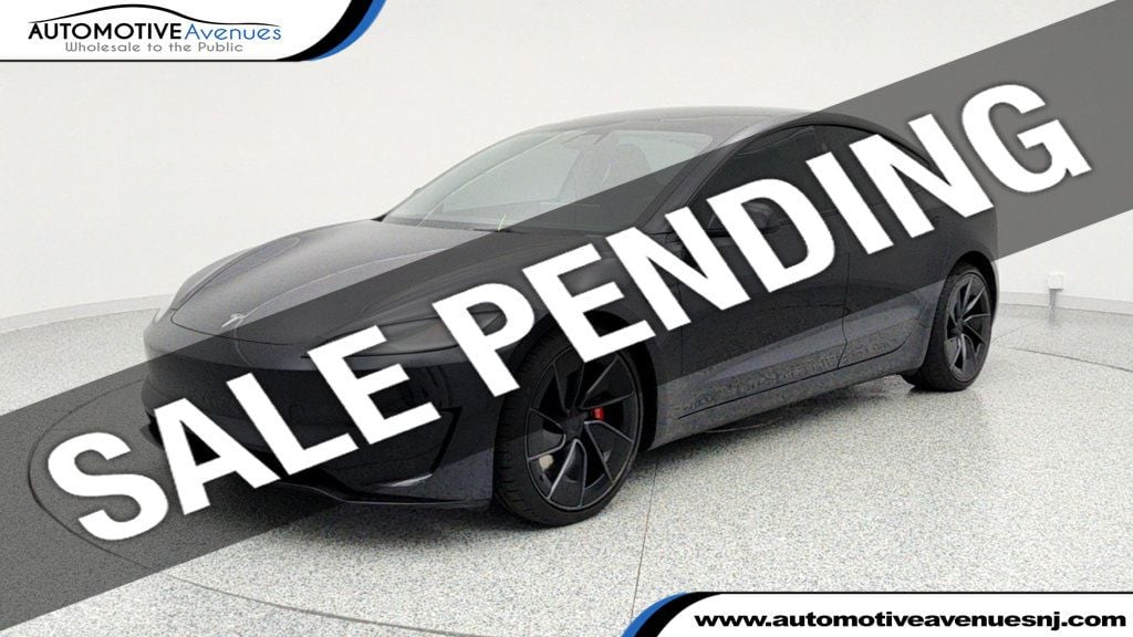 2024 Tesla Model 3 Performance's photo