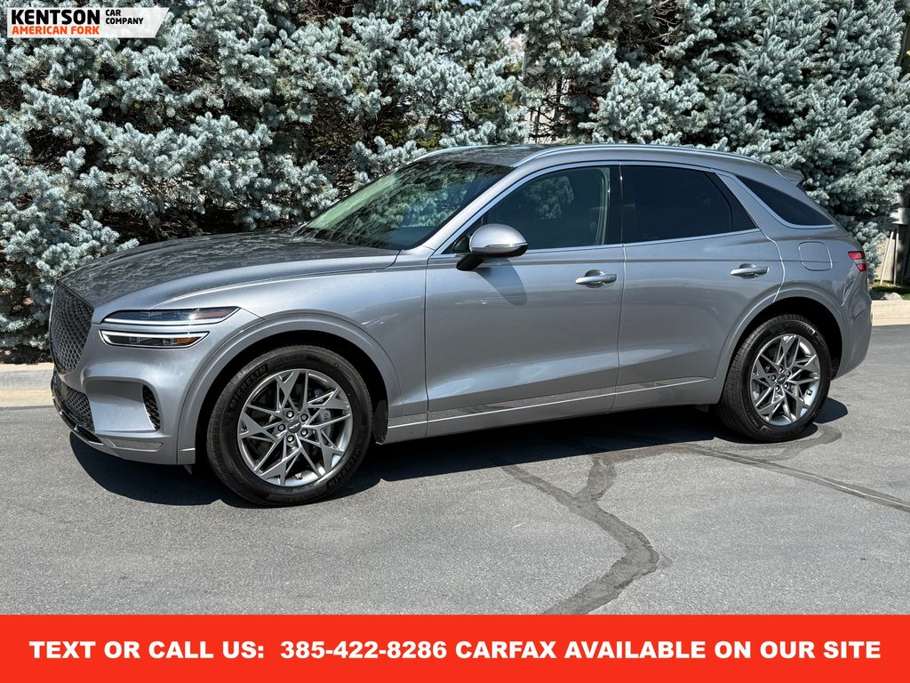 2025 GENESIS GV70 Standard's photo