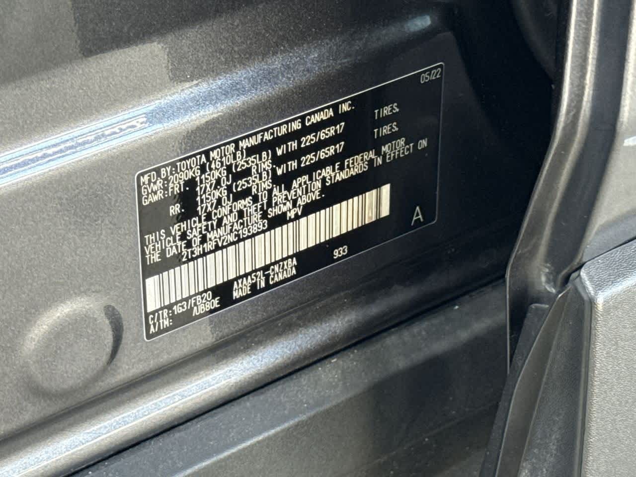 2022 Toyota RAV4 LE photo 27