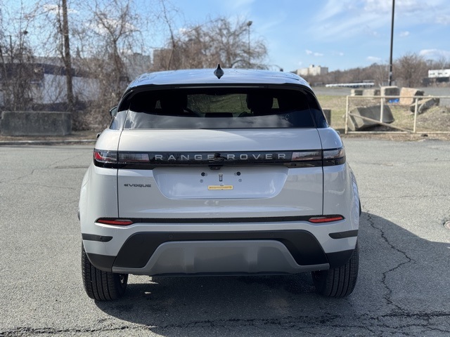 2026 Land Rover Range Rover Evoque S photo 4