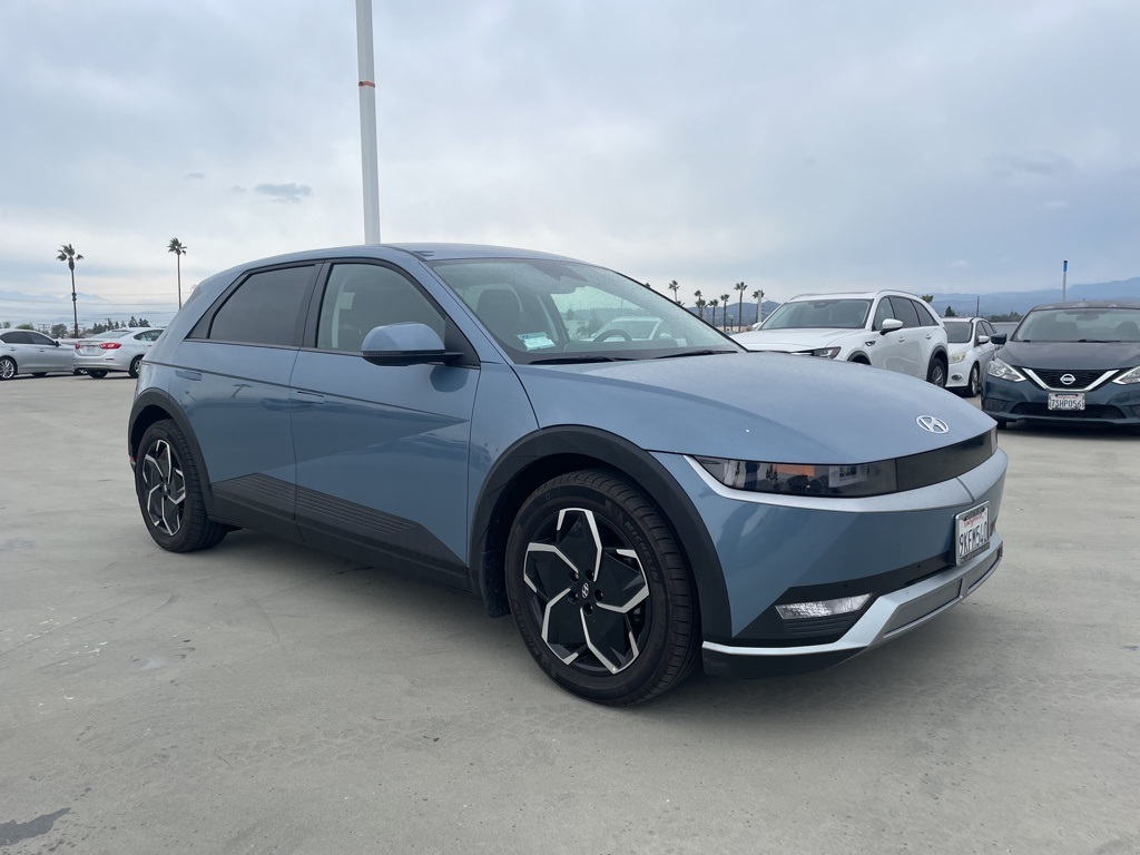 2024 Hyundai IONIQ 5 SEL's photo