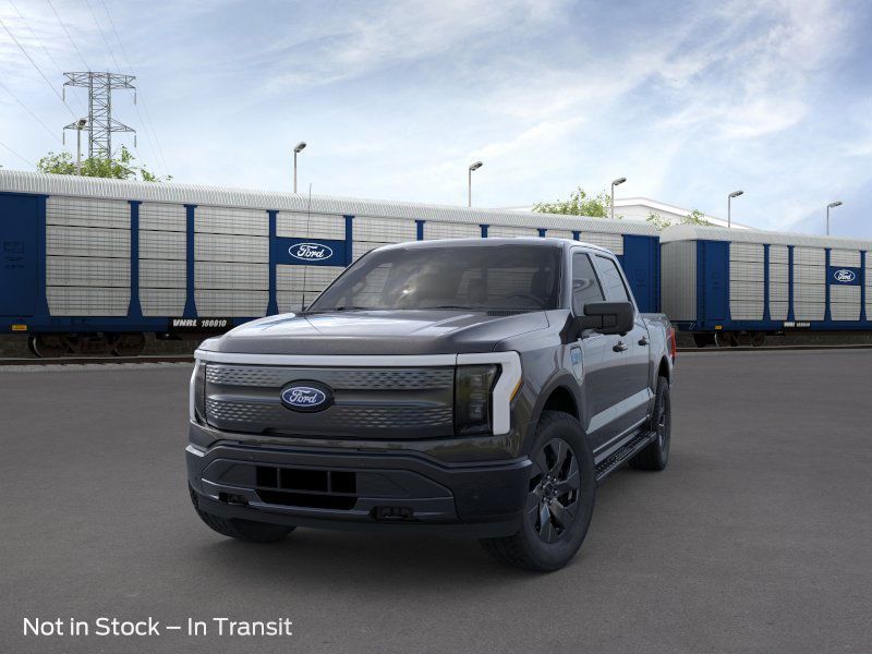 2025 Ford F-150 Lightning photo 2
