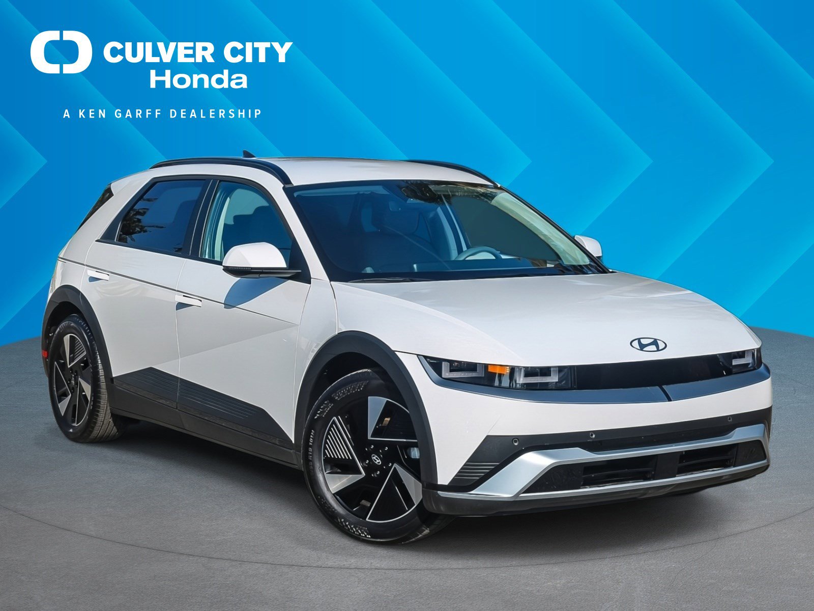 2025 Hyundai IONIQ 5 SEL's photo