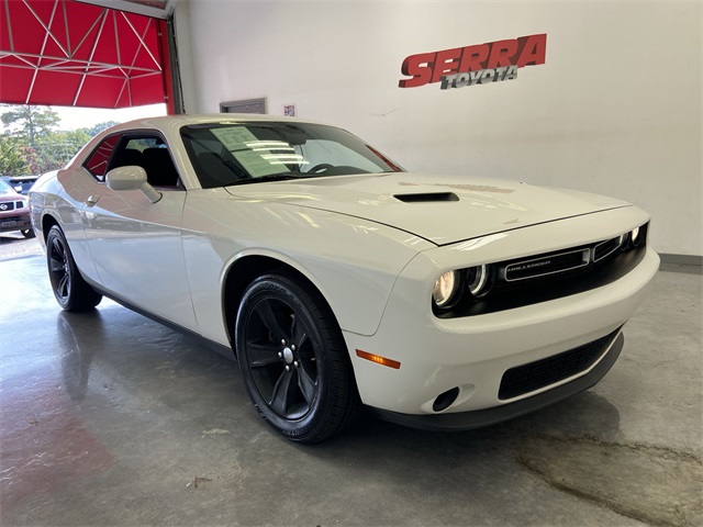 2019 Dodge Challenger SXT photo 11