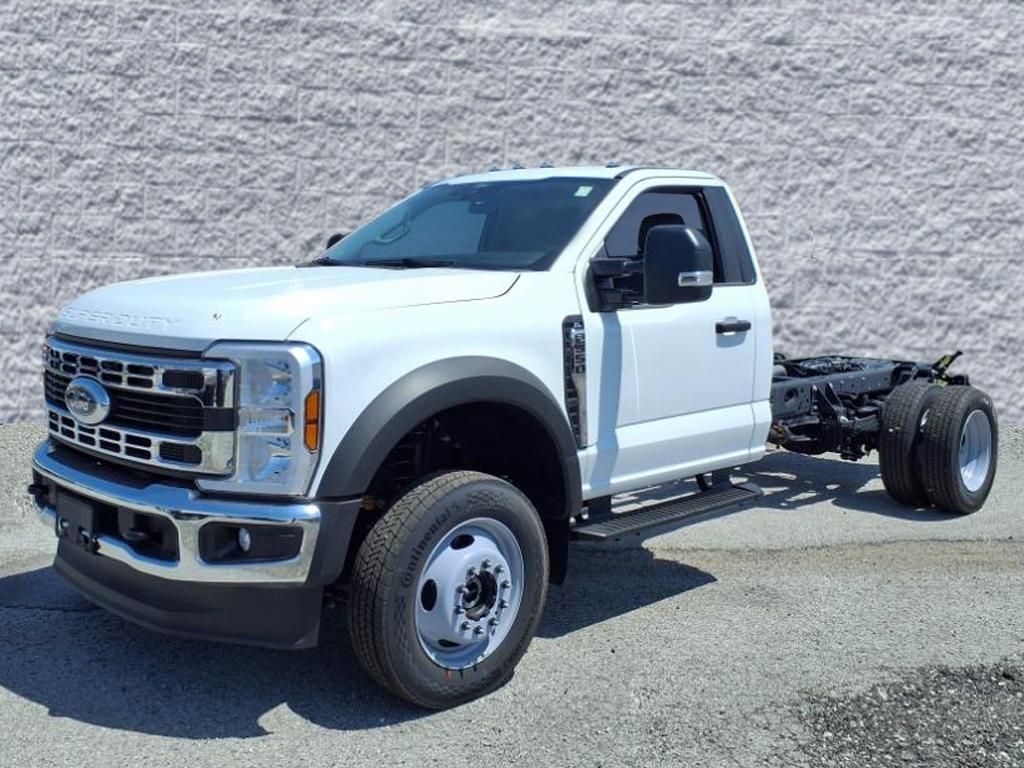 2024 Ford F-550 XL photo 2