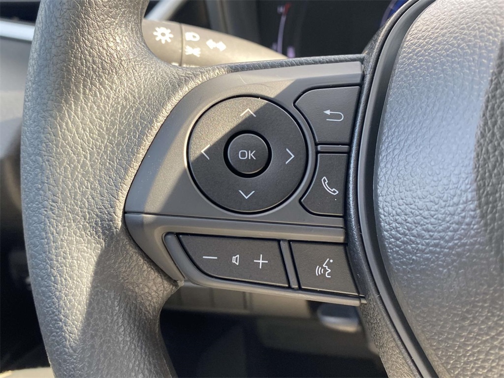 2026 Toyota Corolla LE photo 18